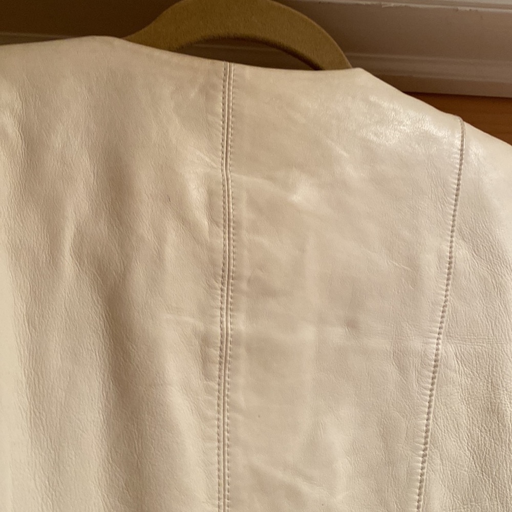 VEDA white leather jacket - Picture 5 of 6